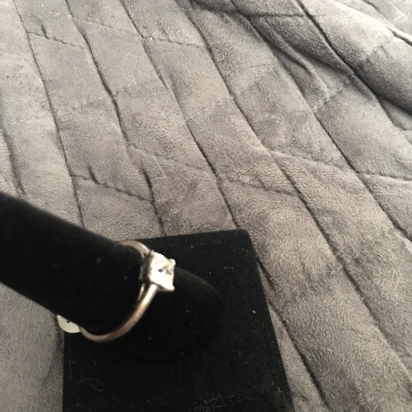 Fragrant Jewels ring - Picture 4 of 4